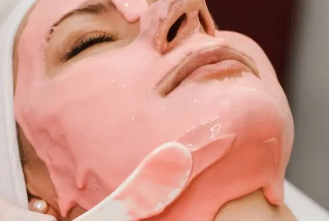 Higiene sanitaria profunda especial para acné + combinación de peelings químicos
