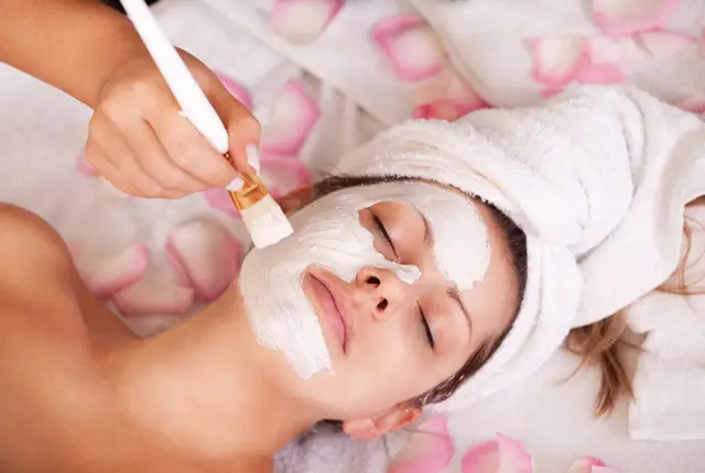 Higiene sanitaria de ultrasonidos (básica) + peeling químico