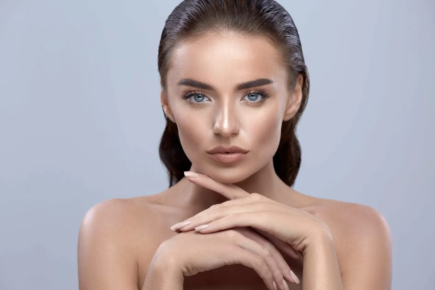 Cuello · Platisma: NEFERTITI LIFT