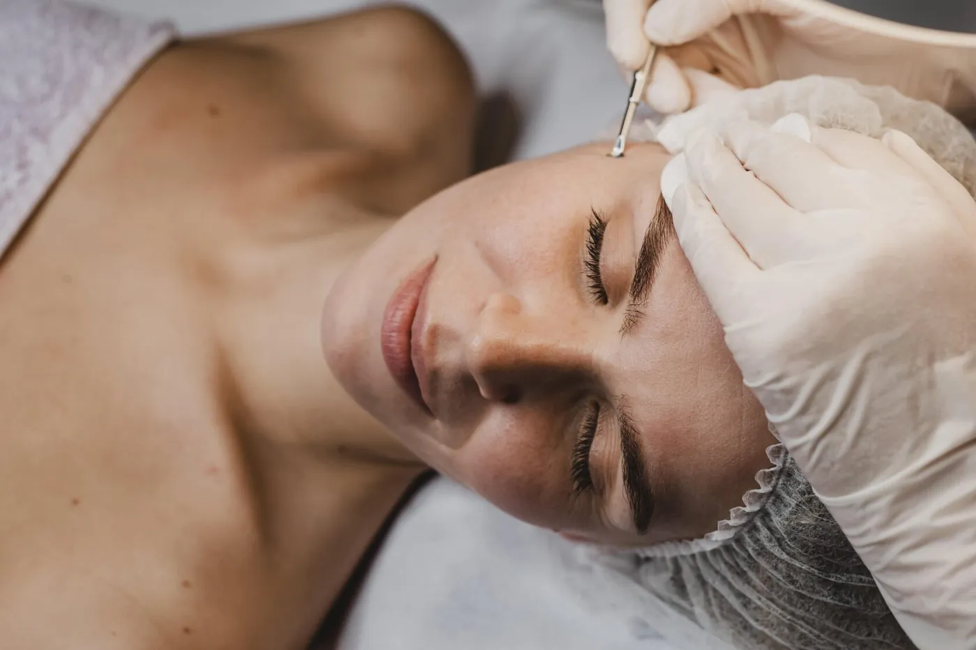 Limpieza profunda + Peeling lightening